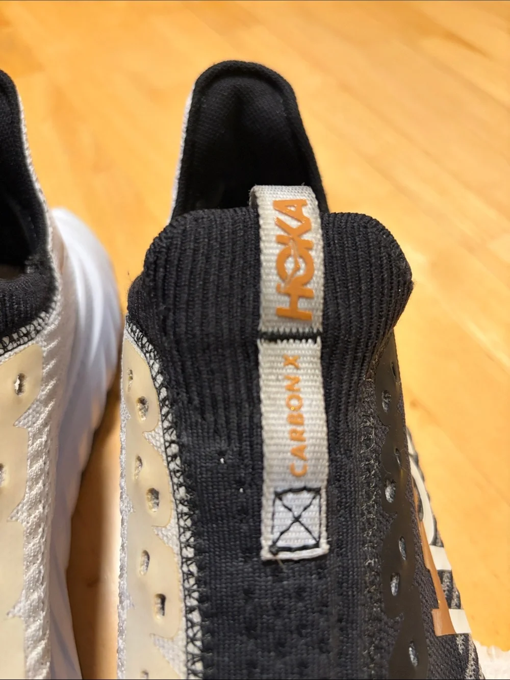 Hoka Carbon X 3 Performance Knit Running Shoes Black White Men Size 8 1/2B
